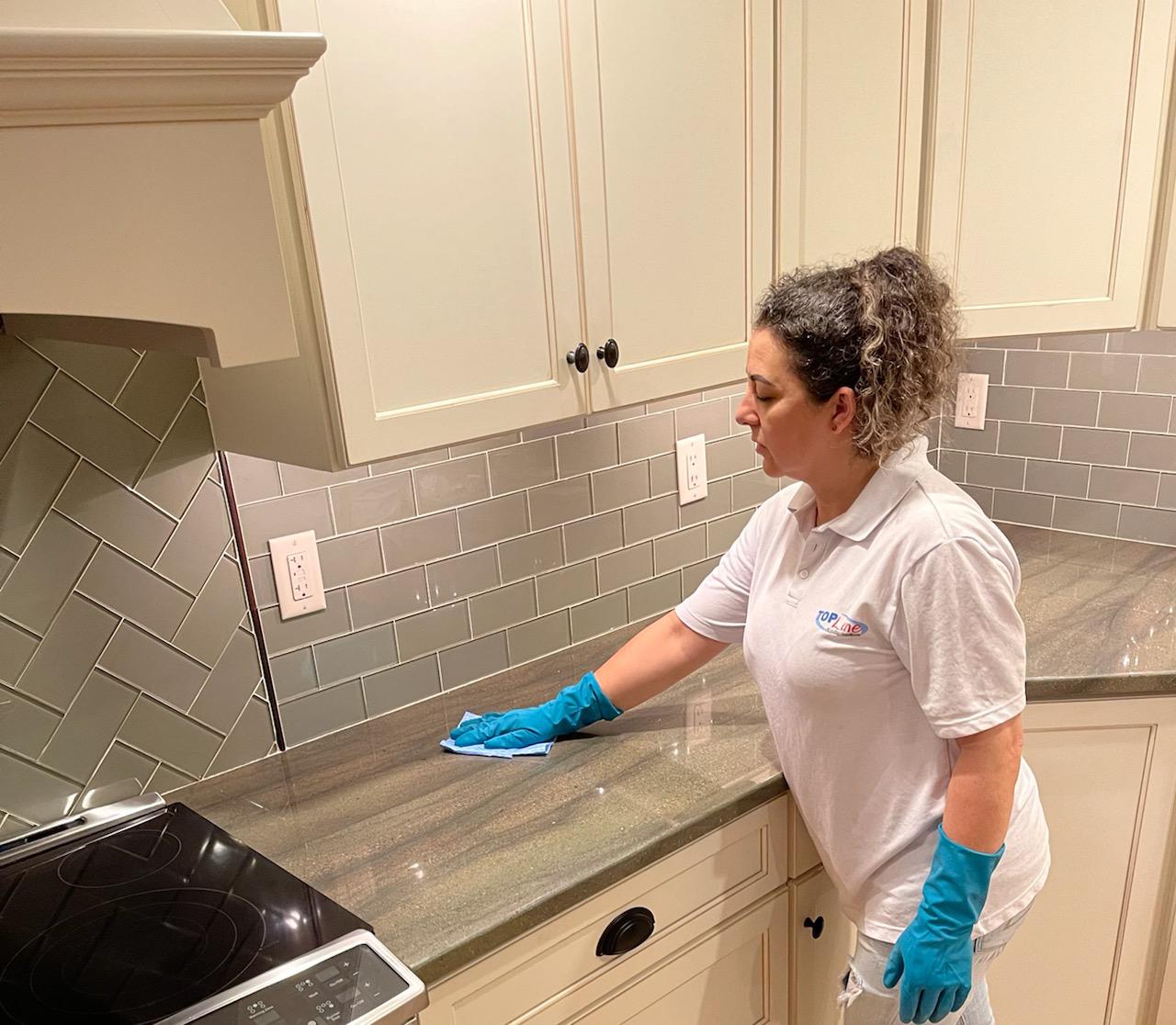 Innovation Plus team providing professional pre-sale cleaning services